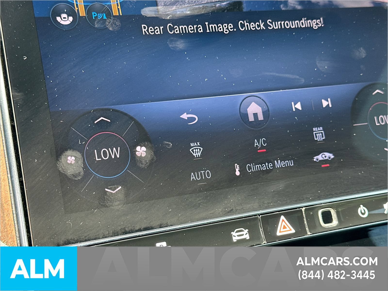 Used 2025 Mercedes-Benz C 300 Sedan image 33