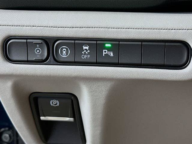 Used 2025 Acura MDX FWD w/ Technology Package image 27