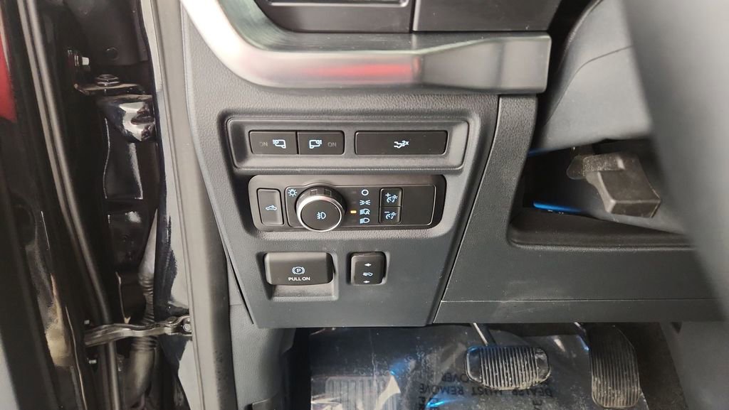 Certified 2022 Ford F150 Lariat image 26