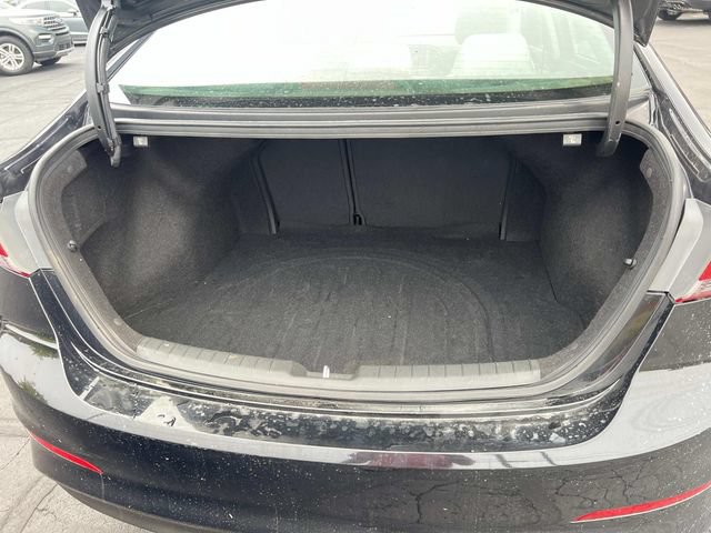 Used 2017 Hyundai Elantra SE FWD image 12