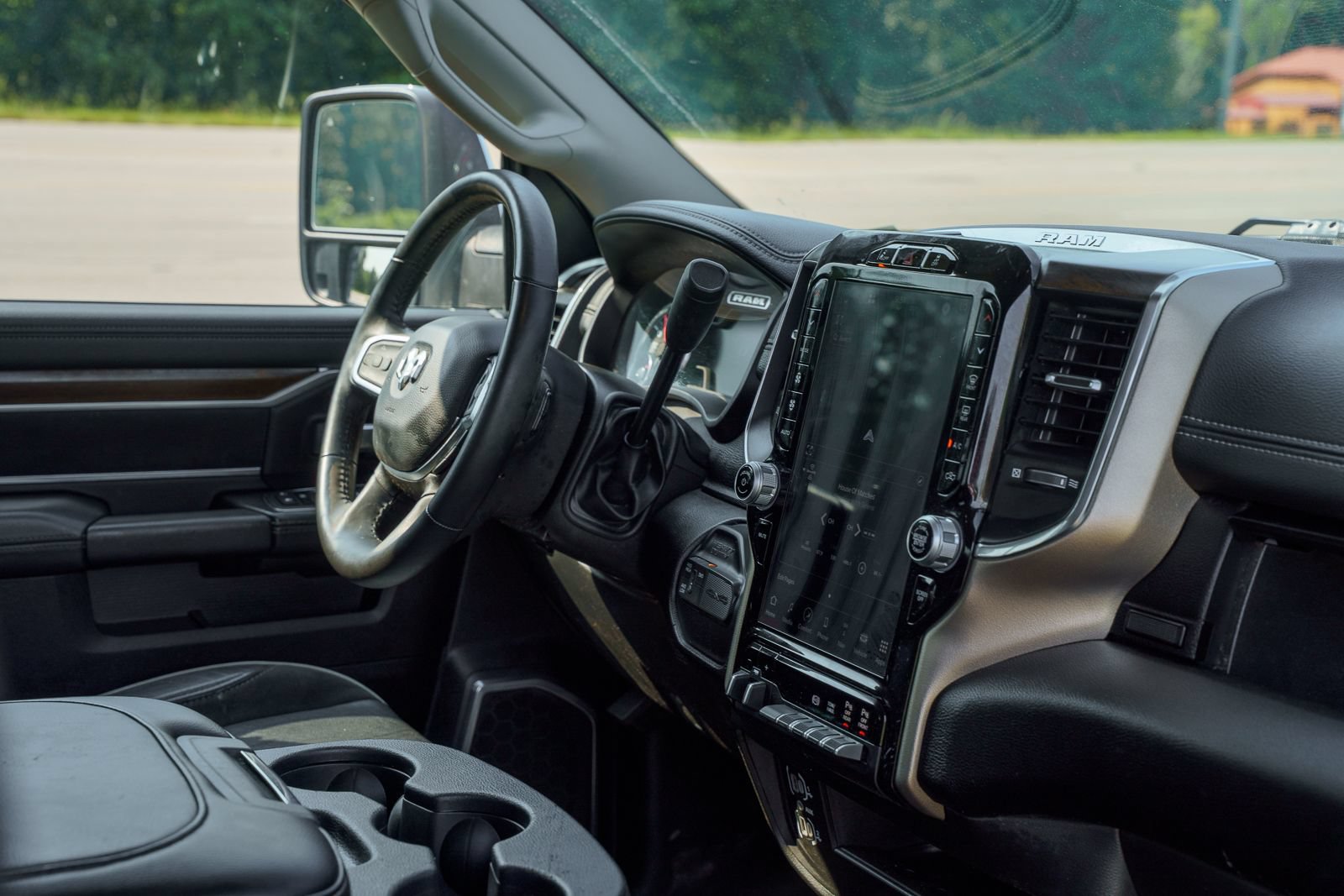 Used 2024 RAM 2500 Laramie w/ Safety Group AWD/4WD image 12