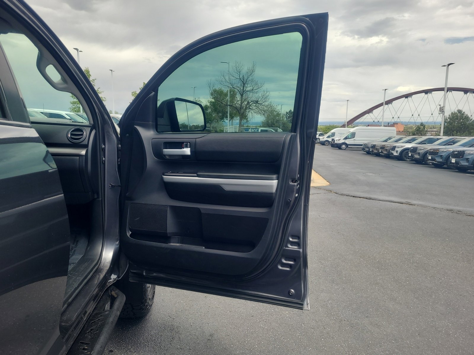 Used 2018 Toyota Tundra SR5 AWD/4WD image 16