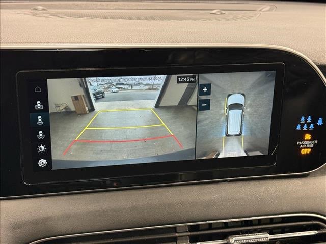 Used 2022 Hyundai Palisade Calligraphy w/ Winter Package image 24