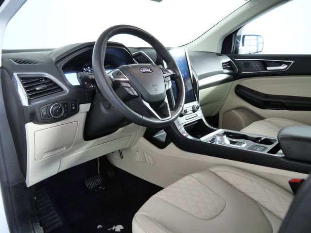 Certified 2024 Ford Edge Titanium w/ Titanium Elite Package image 15
