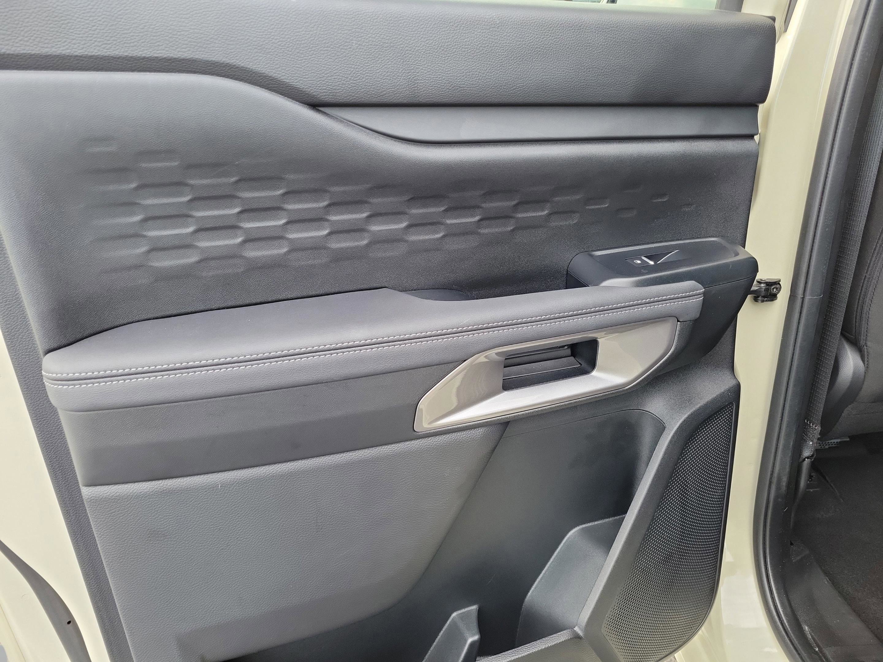 Certified 2025 Ford Ranger XLT w/ Trailer Tow Package image 16