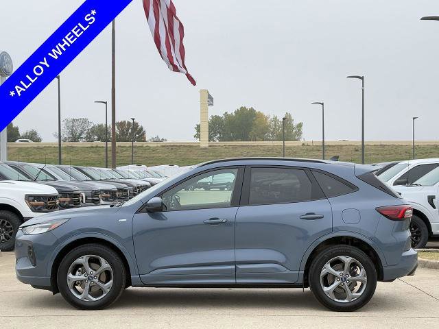 Certified 2023 Ford Escape ST-Line Select image 3