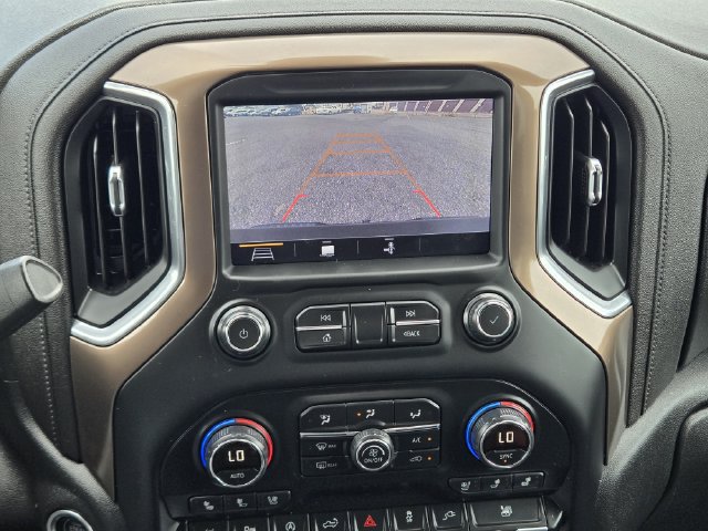 Used 2019 Chevrolet Silverado 1500 High Country AWD/4WD image 17