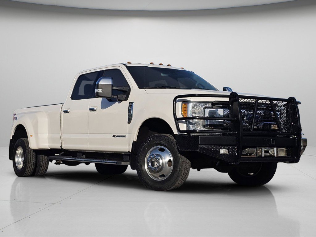 Certified 2017 Ford F350 Lariat w/ Lariat Ultimate Package image 2
