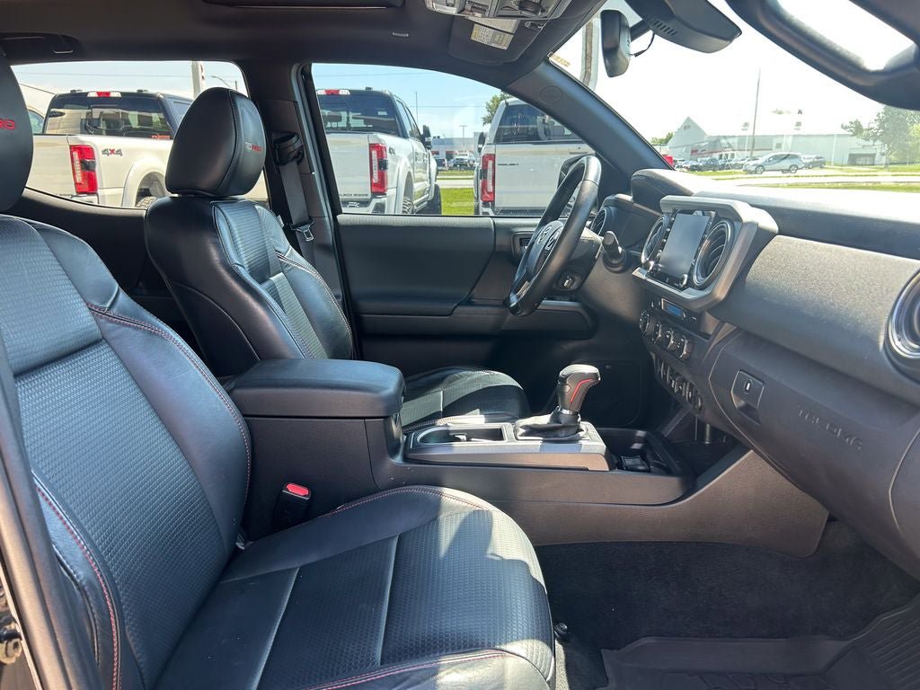 Used 2020 Toyota Tacoma TRD Pro AWD/4WD image 19