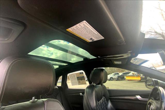 Used 2018 Audi SQ5 Premium Plus w/ Navigation Package image 14