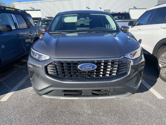 Certified 2024 Ford Escape Active w/ Tech Pack #2 FWD image 1