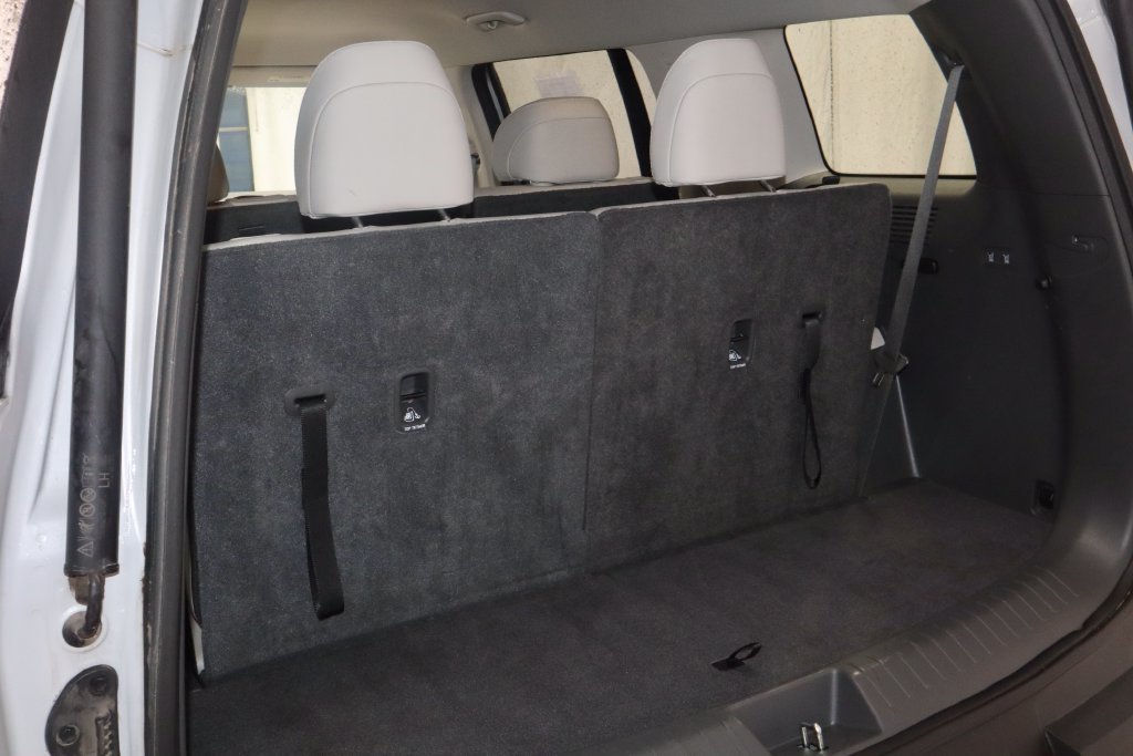 Used 2025 Hyundai Santa Fe SEL AWD/4WD image 15
