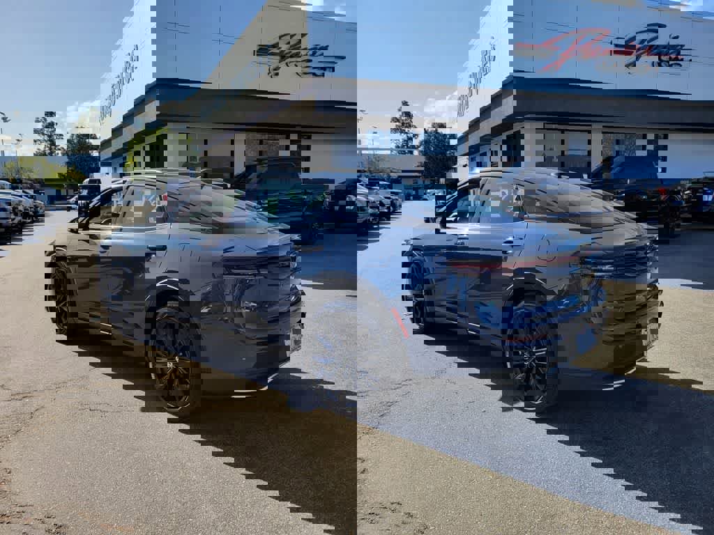 Used 2026 Toyota Crown AWD/4WD image 3