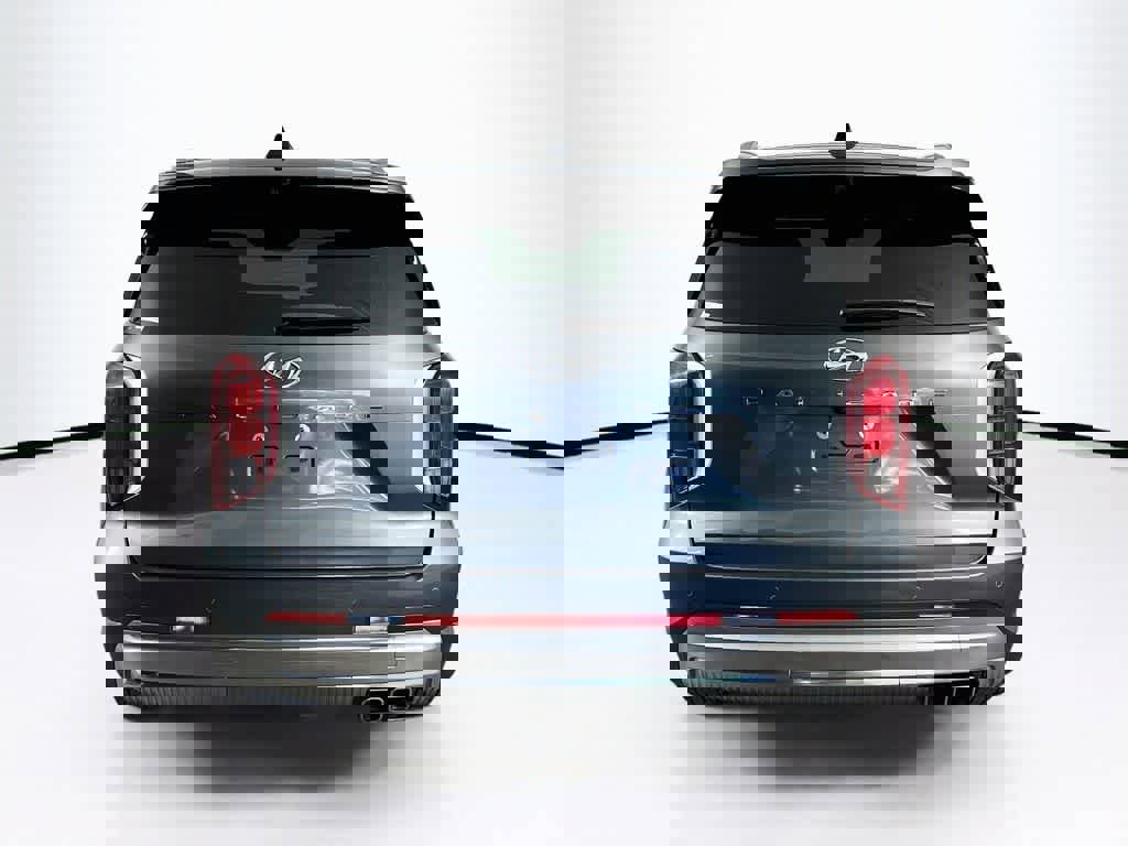 Used 2024 Hyundai Palisade Calligraphy FWD image 5