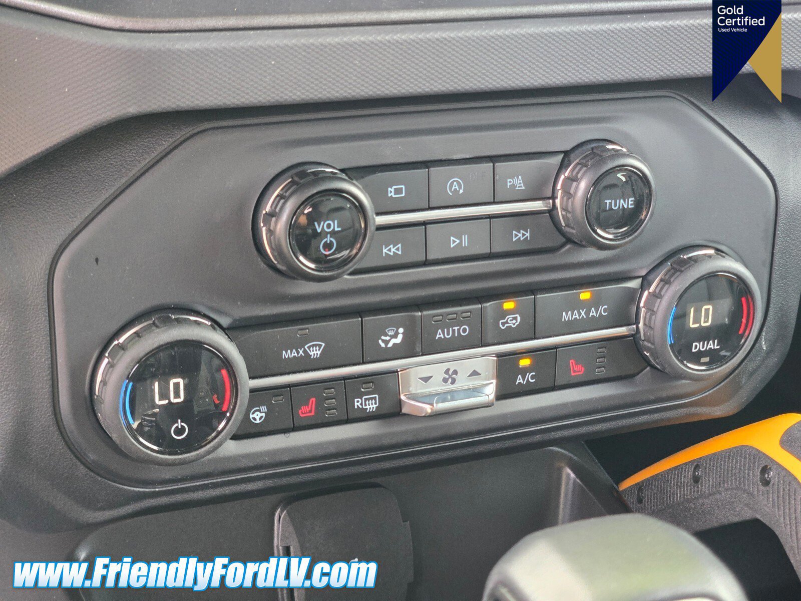 Certified 2024 Ford Bronco Badlands image 21