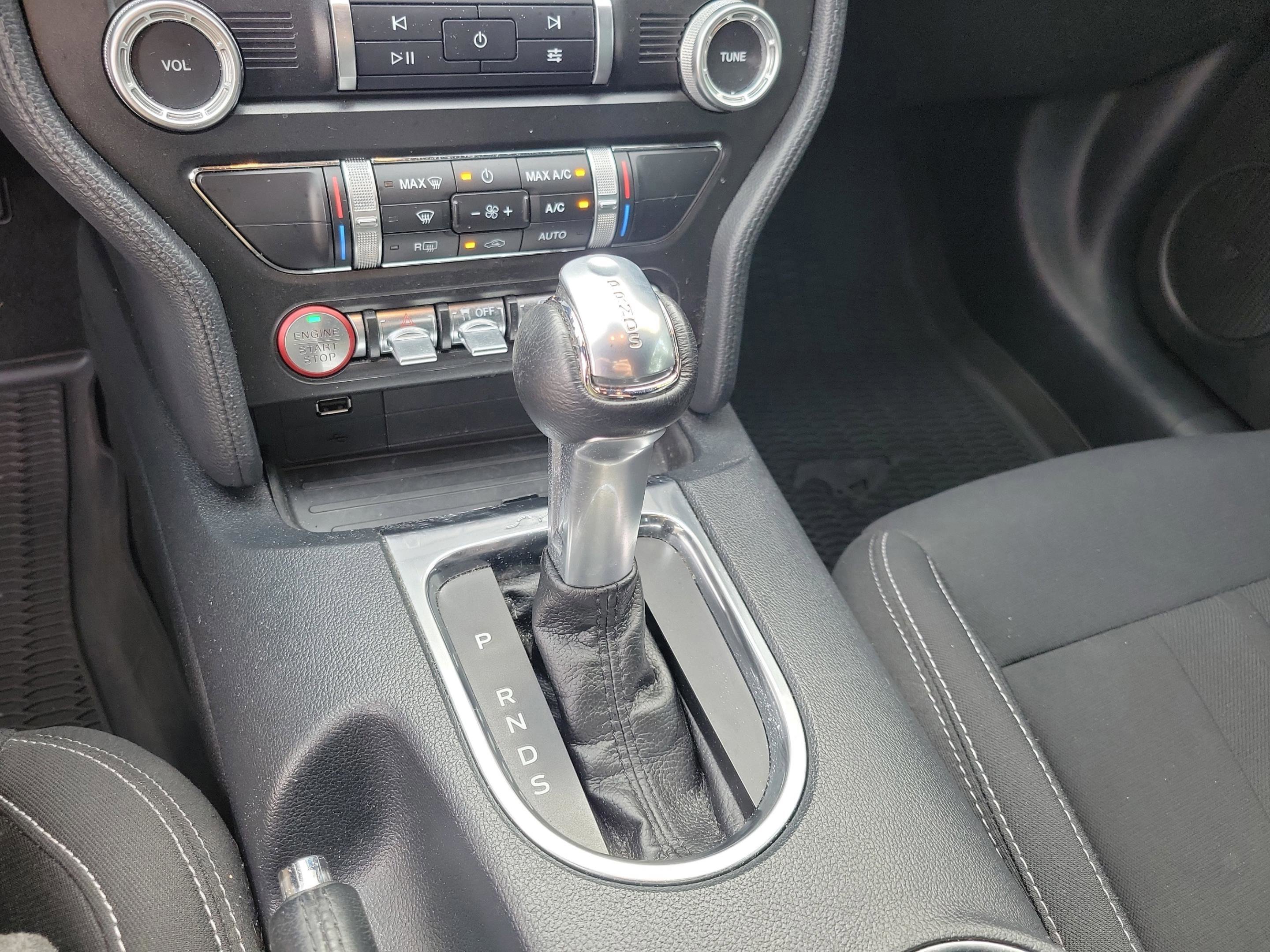 Certified 2021 Ford Mustang EcoBoost w/ Equipment Group 101A image 20