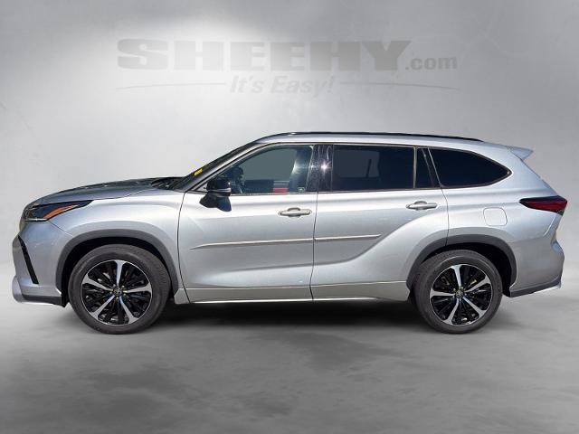 Used 2021 Toyota Highlander XSE AWD/4WD image 15