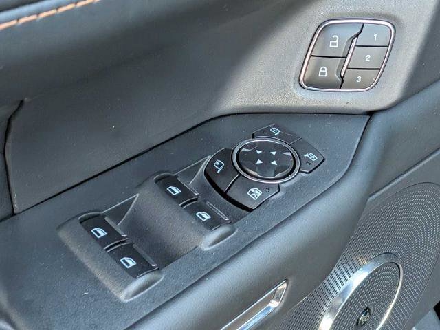 Certified 2023 Ford Expedition Platinum AWD/4WD image 17