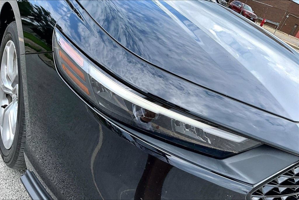 Used 2023 Honda Accord LX image 27
