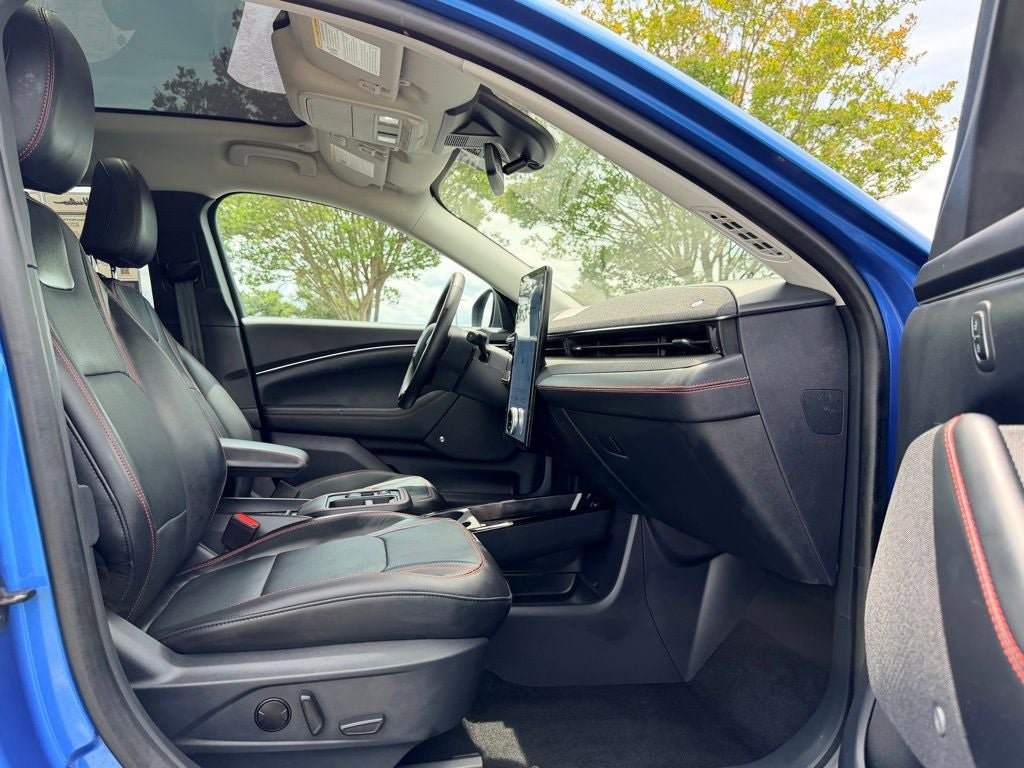 Certified 2025 Ford Mustang Mach-E Premium w/ Sport Appearance Package AWD/4WD image 11