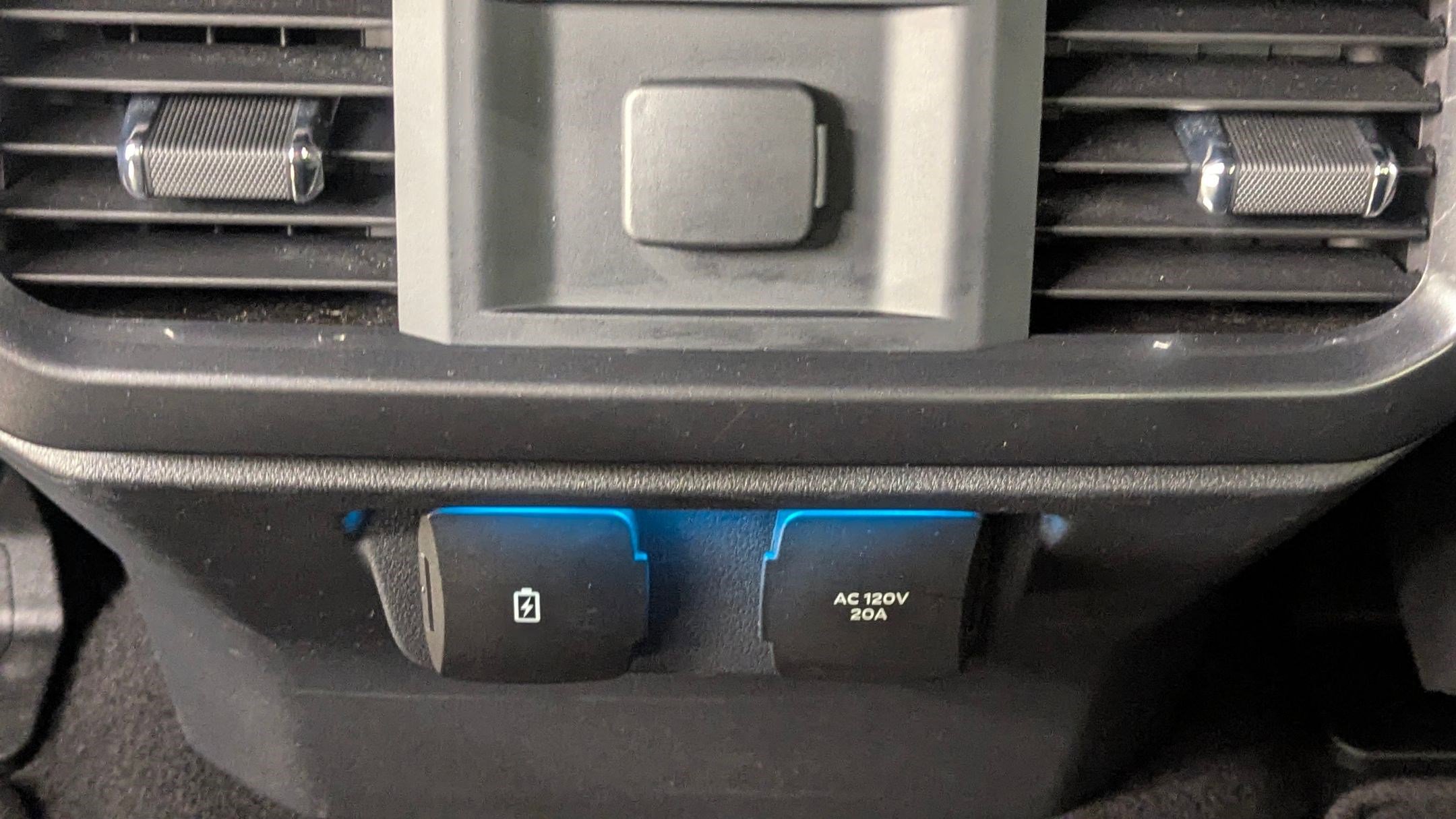 Certified 2023 Ford F150 XLT w/ Equipment Group 302A High image 24