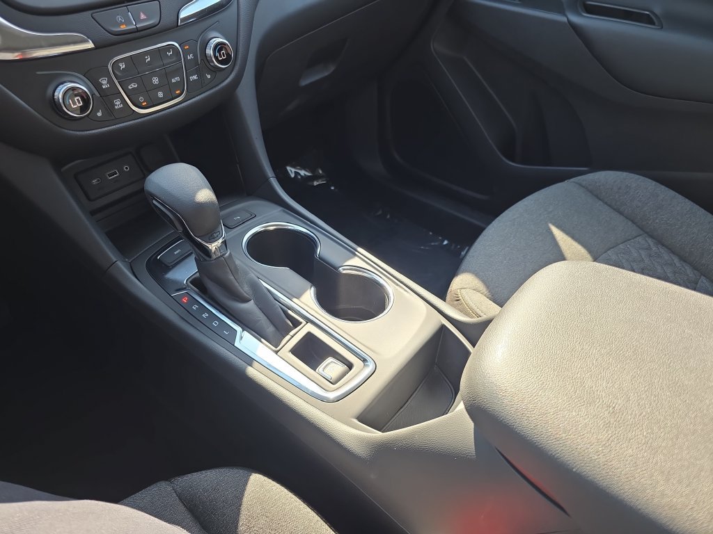 Used 2024 Chevrolet Equinox LT AWD/4WD image 26