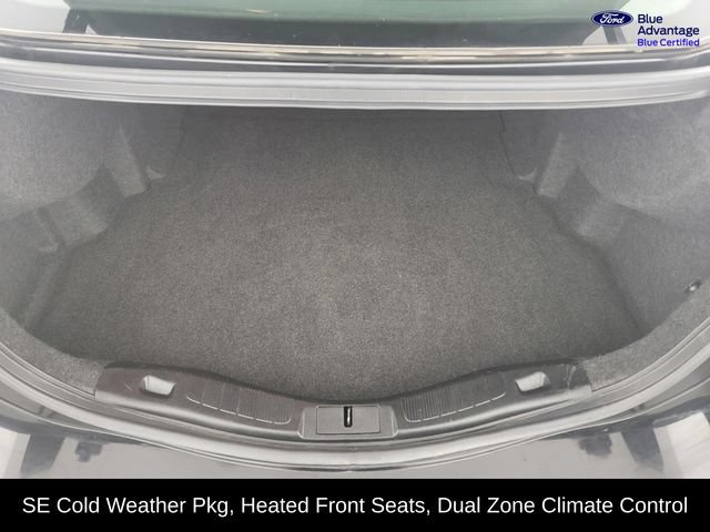 Certified 2018 Ford Fusion SE w/ Fusion SE Technology Package FWD image 16