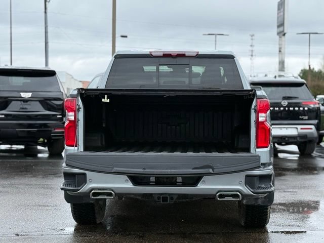 Used 2025 Chevrolet Silverado 1500 High Country AWD/4WD image 40