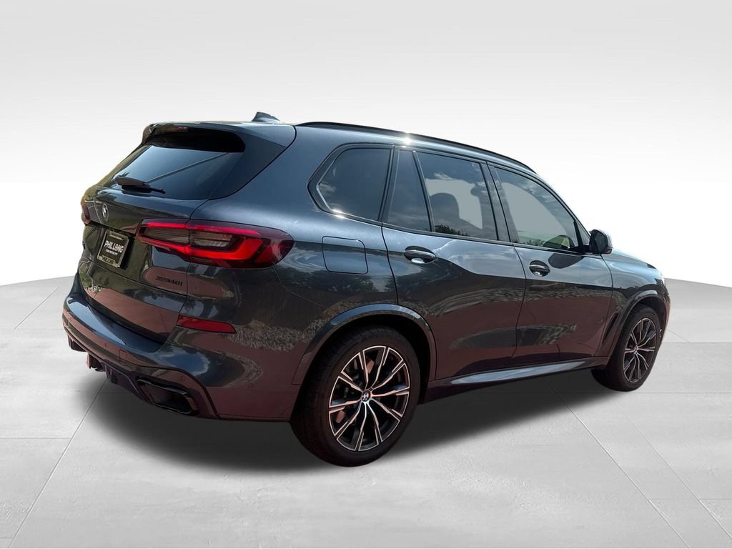 Used 2021 BMW X5 xDrive40i w/ M Sport Package AWD/4WD image 8