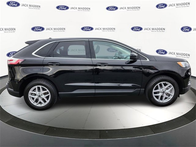Certified 2023 Ford Edge SEL w/ Convenience Package image 2