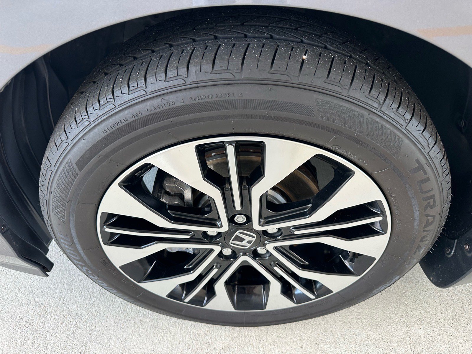 Used 2025 Honda Odyssey Elite image 7