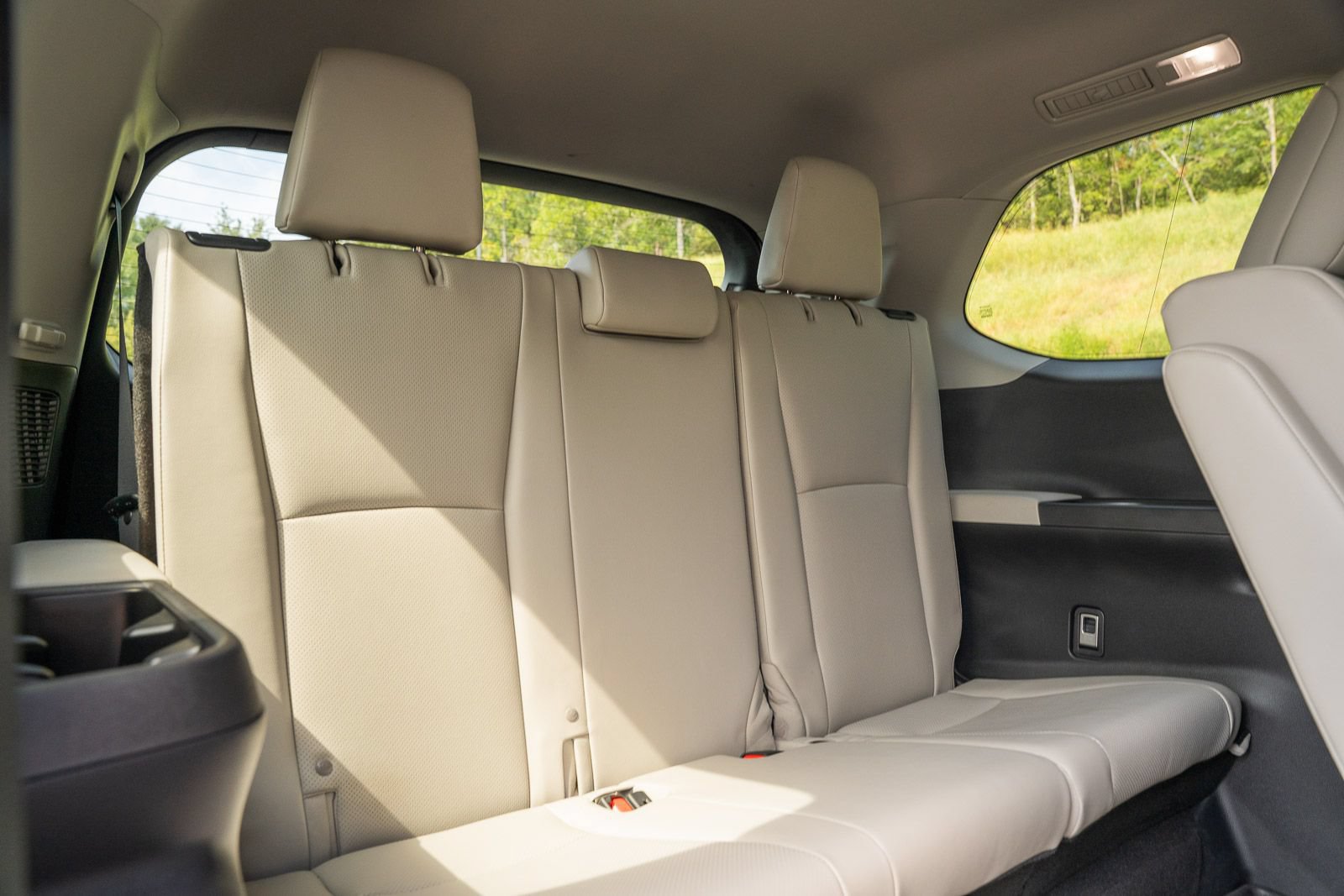 Used 2025 Toyota Grand Highlander FWD image 18