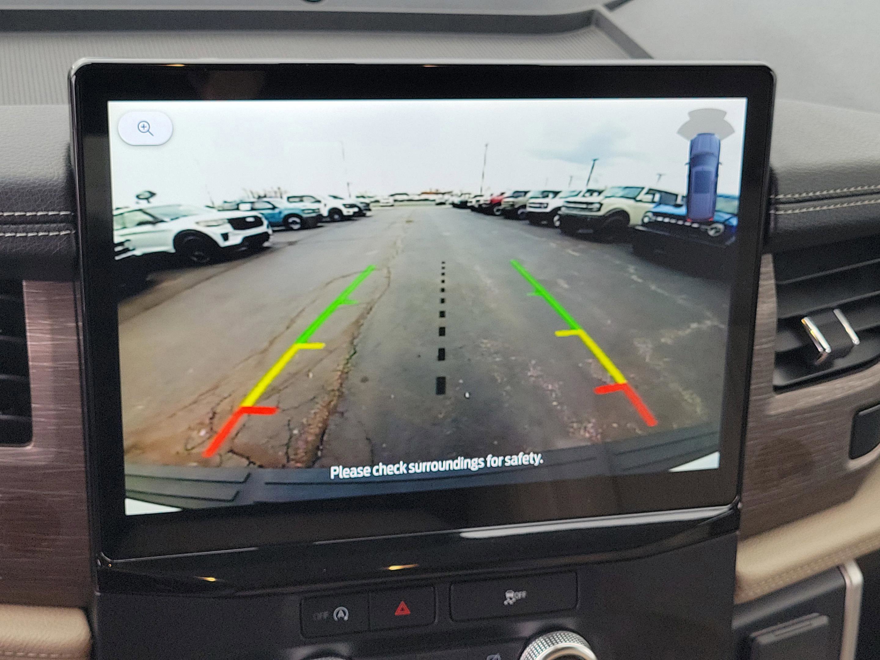 Certified 2024 Ford Expedition Limited image 30