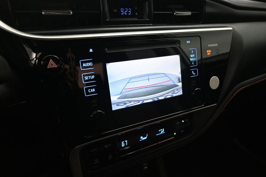 Used 2017 Toyota Corolla SE w/ Carpet Mat Package (TMS) FWD image 41