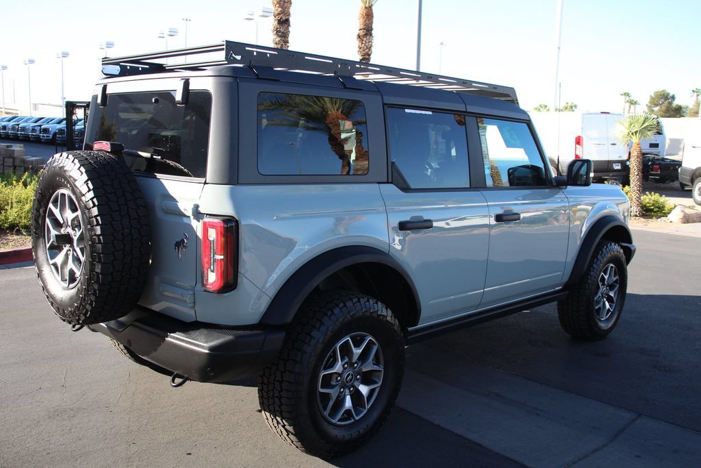 Certified 2023 Ford Bronco Badlands AWD/4WD image 8