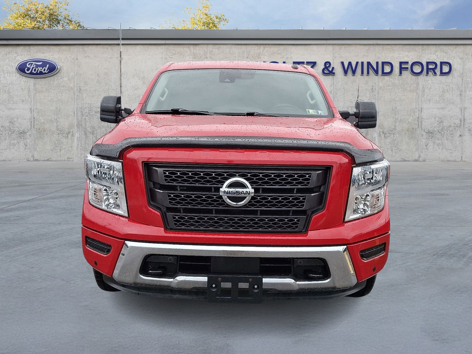 Used 2020 Nissan Titan SV w/ SV Convenience Package image 7