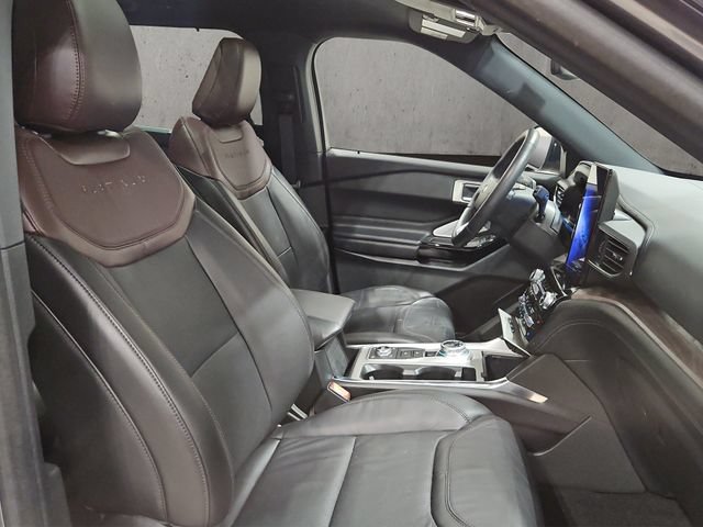 Certified 2023 Ford Explorer Platinum w/ Technology Package AWD/4WD image 20