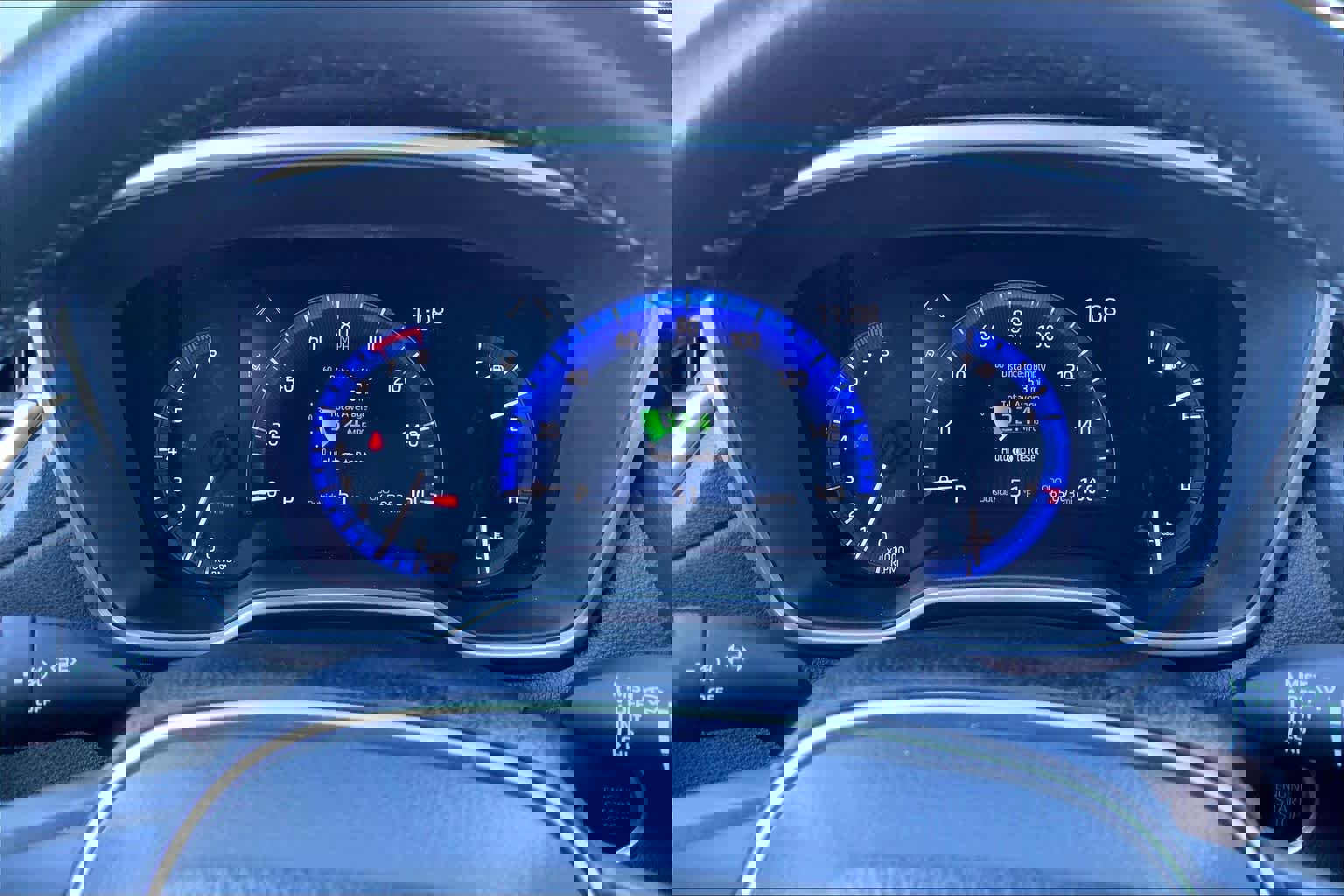 Used 2022 Toyota Corolla Cross XLE image 25