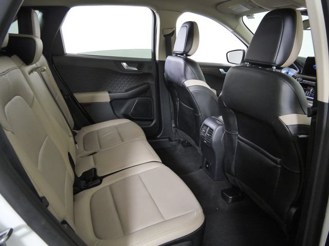 Certified 2020 Ford Escape Titanium AWD/4WD image 15