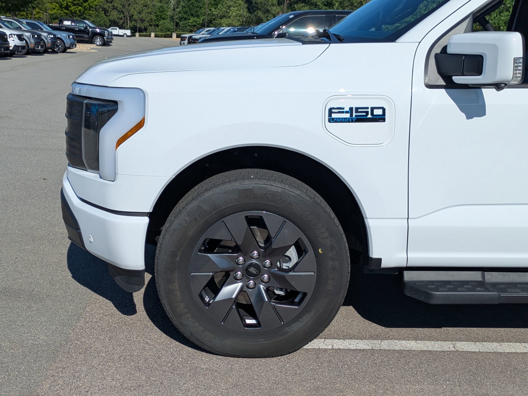 Certified 2025 Ford F150 Lightning Lariat AWD/4WD image 11