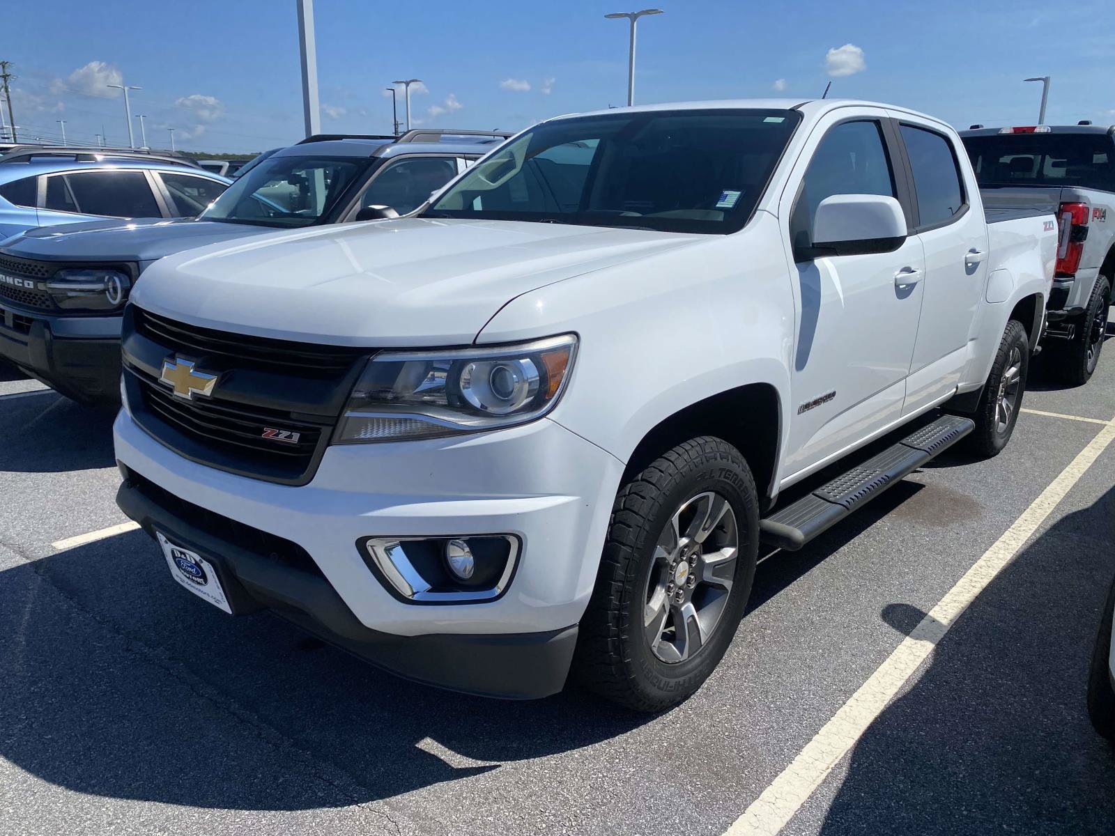 Used 2020 Chevrolet Colorado Z71 RWD image 3
