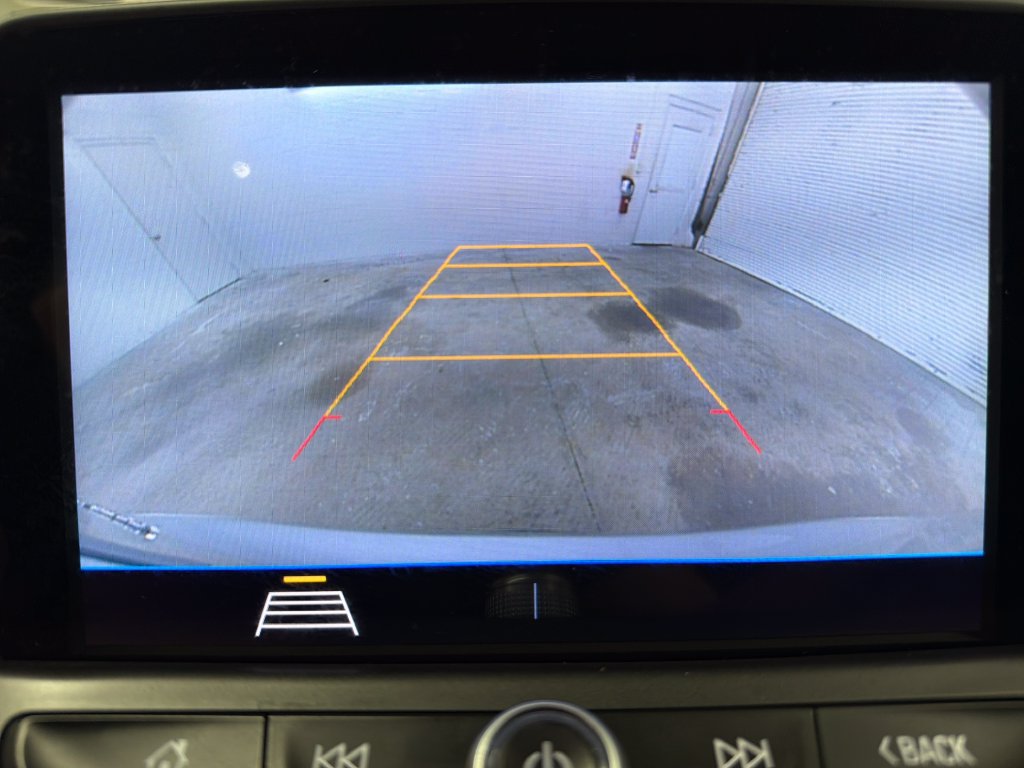 Used 2019 Chevrolet Blazer LT FWD image 26