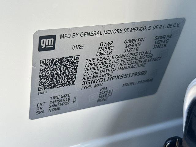 Used 2025 Chevrolet Equinox EV LT w/ Convenience Package image 26