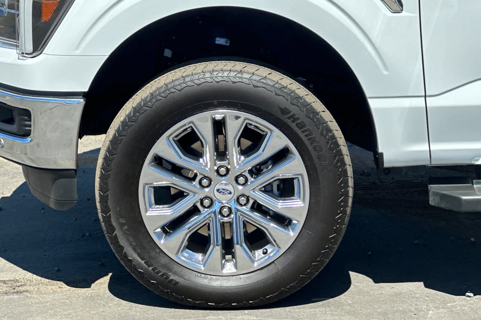 Certified 2025 Ford F150 Lariat w/ Equipment Group 501A Mid AWD/4WD image 33