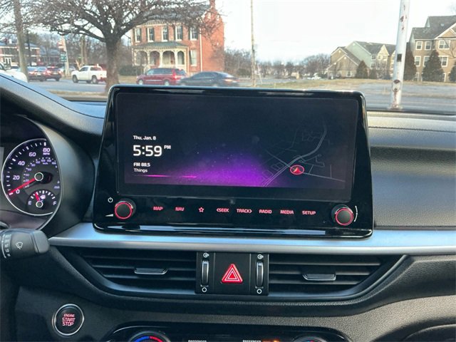 Used 2023 Kia Forte GT-Line image 23