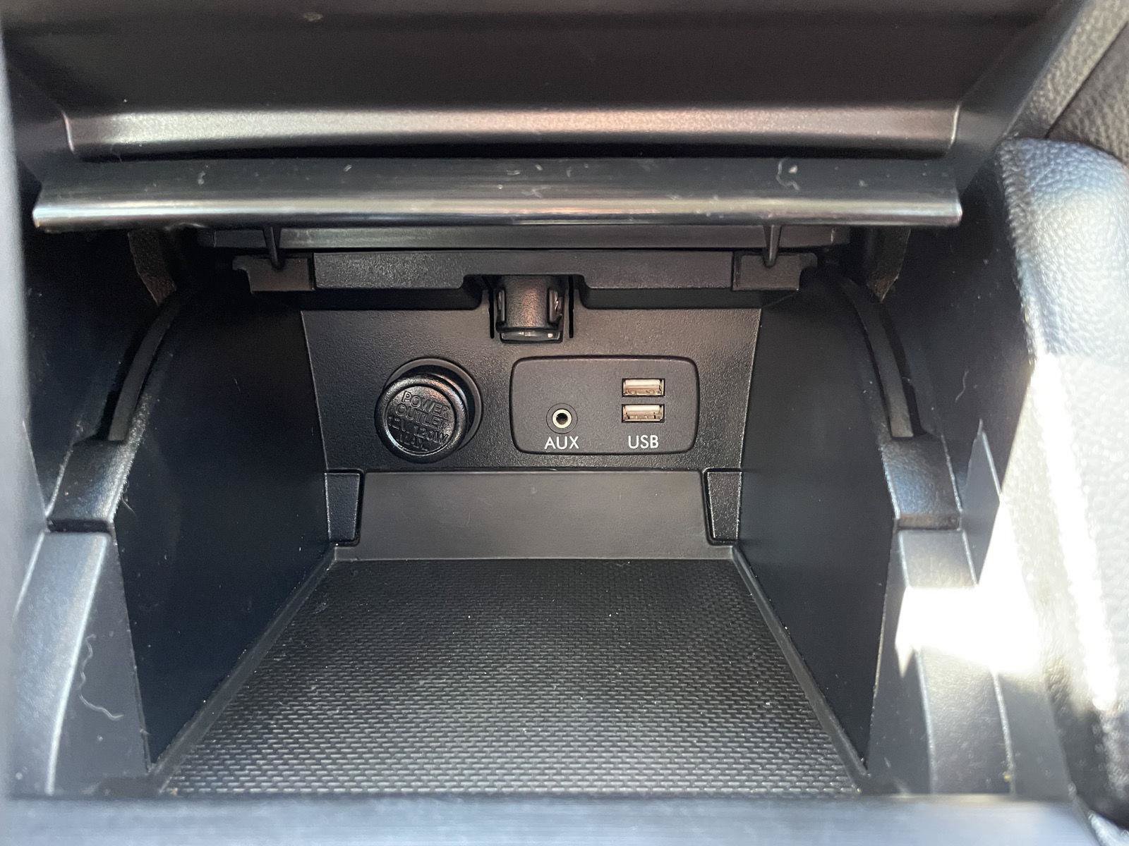 Used 2018 Subaru Outback 3.6R Touring AWD/4WD image 29