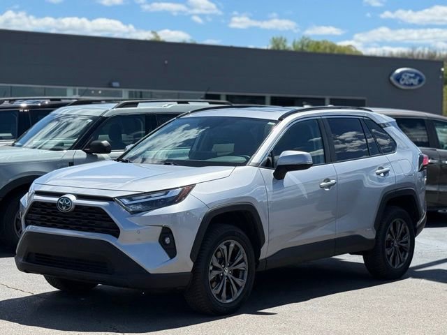 Used 2024 Toyota RAV4 XLE Premium w/ Weather Package AWD/4WD image 30