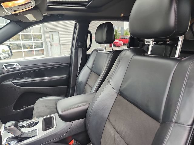 Used 2020 Jeep Grand Cherokee Altitude AWD/4WD image 22