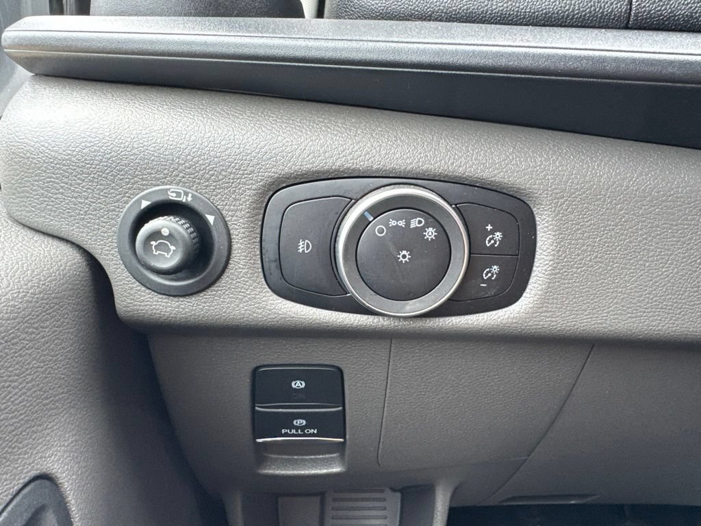 Certified 2025 Ford Transit 350 XLT RWD image 9