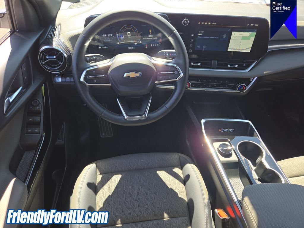 Used 2026 Chevrolet Equinox LT w/ Convenience Package II FWD image 14